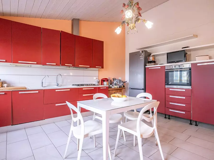 Immagine 9 di Terratetto in vendita  a Cascina