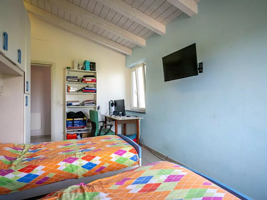 Immagine 26 di Terratetto in vendita  a Cascina