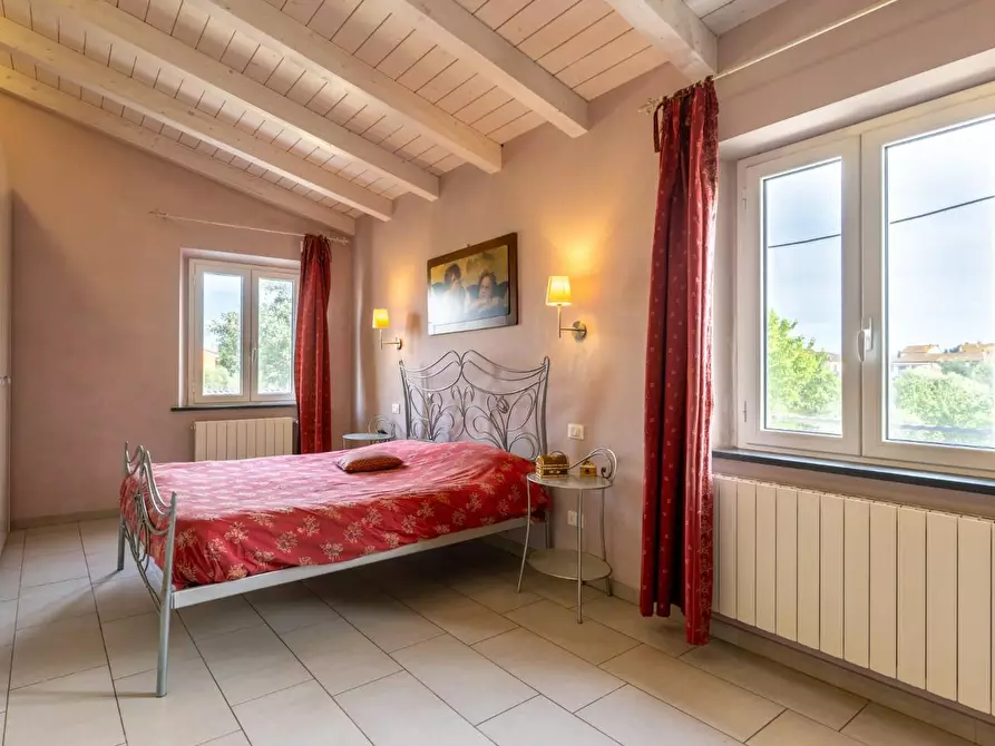 Immagine 22 di Terratetto in vendita  a Cascina