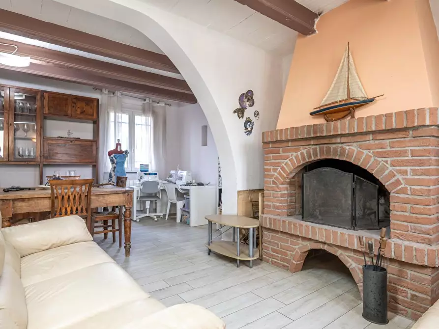 Immagine 4 di Terratetto in vendita  a Cascina