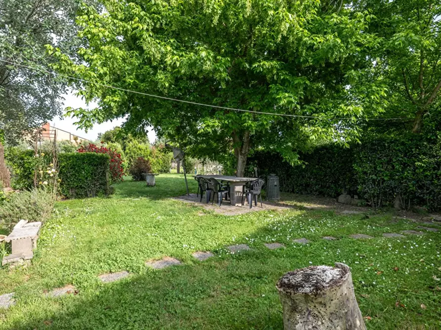 Immagine 50 di Terratetto in vendita  a Cascina