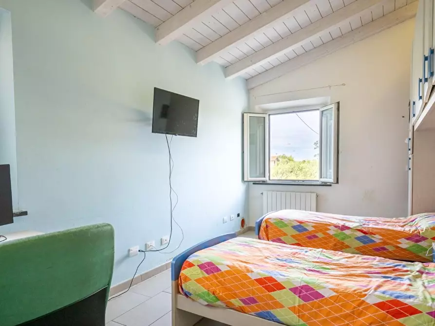 Immagine 25 di Terratetto in vendita  a Cascina