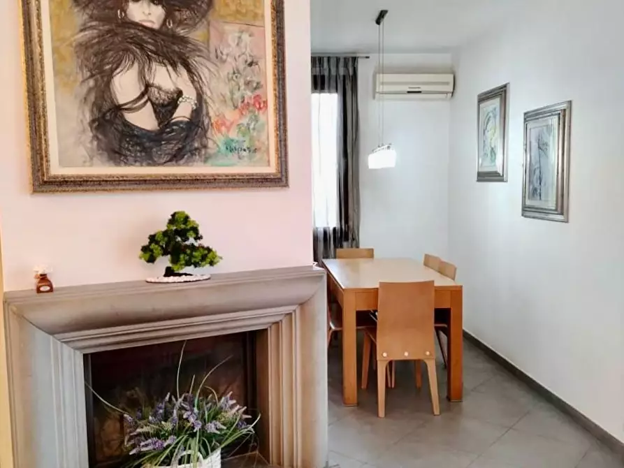 Immagine 18 di Villa in vendita  a San Giuliano Terme