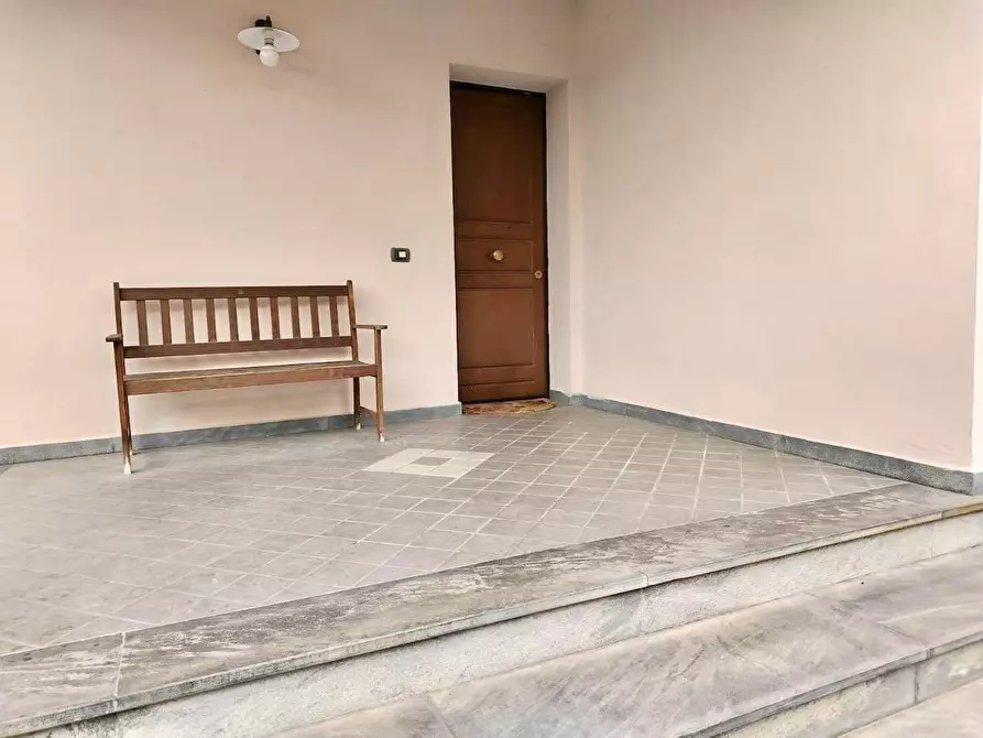 Immagine 1 di Villa in vendita  a San Giuliano Terme