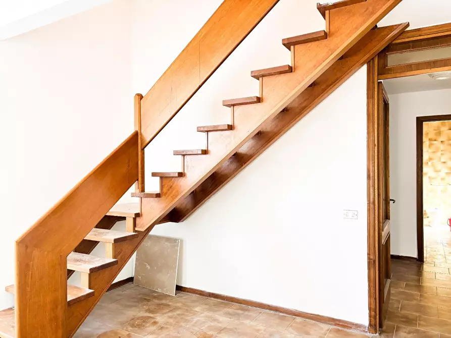 Immagine 8 di Appartamento in vendita  a Vinci