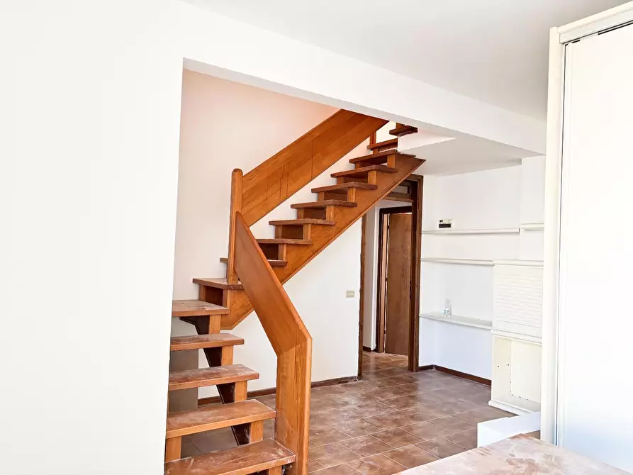 Immagine 5 di Appartamento in vendita  a Vinci