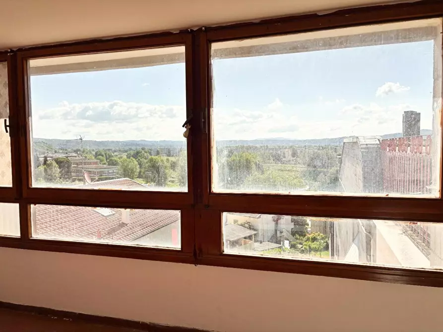 Immagine 25 di Appartamento in vendita  a Vinci