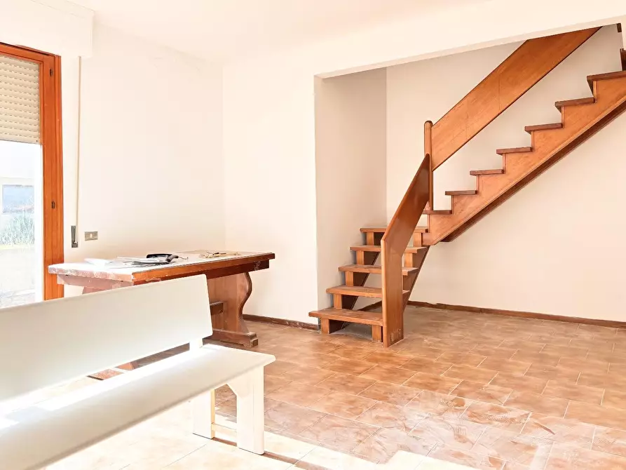 Immagine 18 di Appartamento in vendita  a Vinci