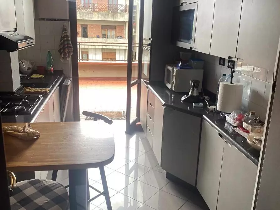 Immagine 5 di Mansarda in vendita  a Massa