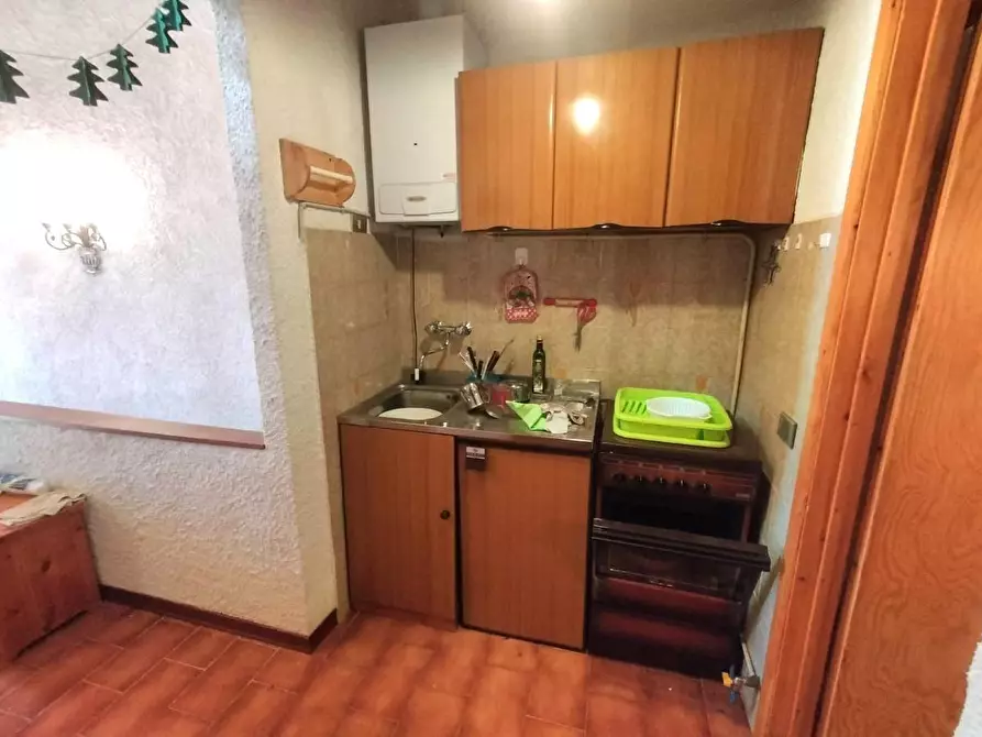 Immagine 2 di Appartamento in vendita  a Zeri