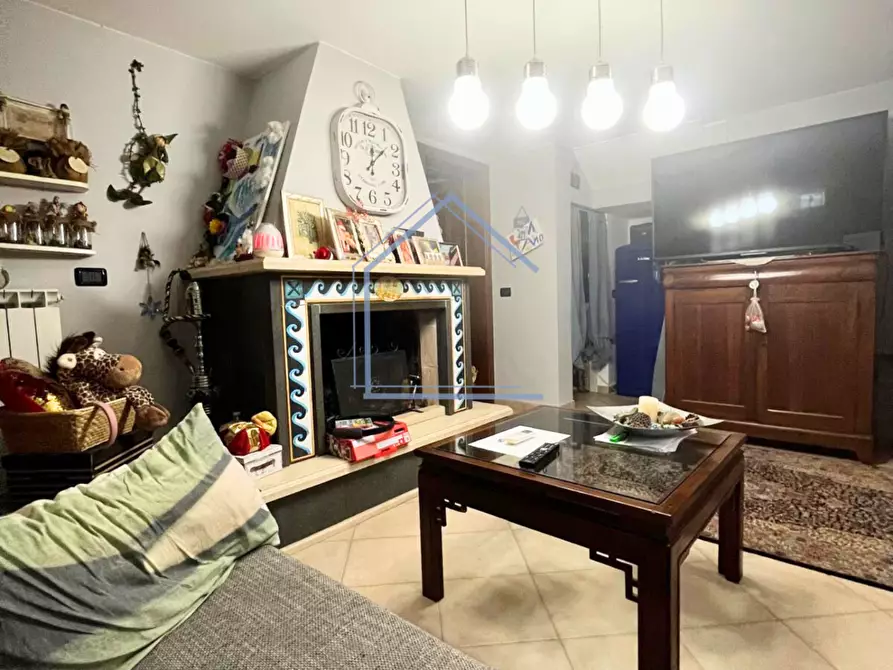 Immagine 8 di Villa in vendita  a Massarosa