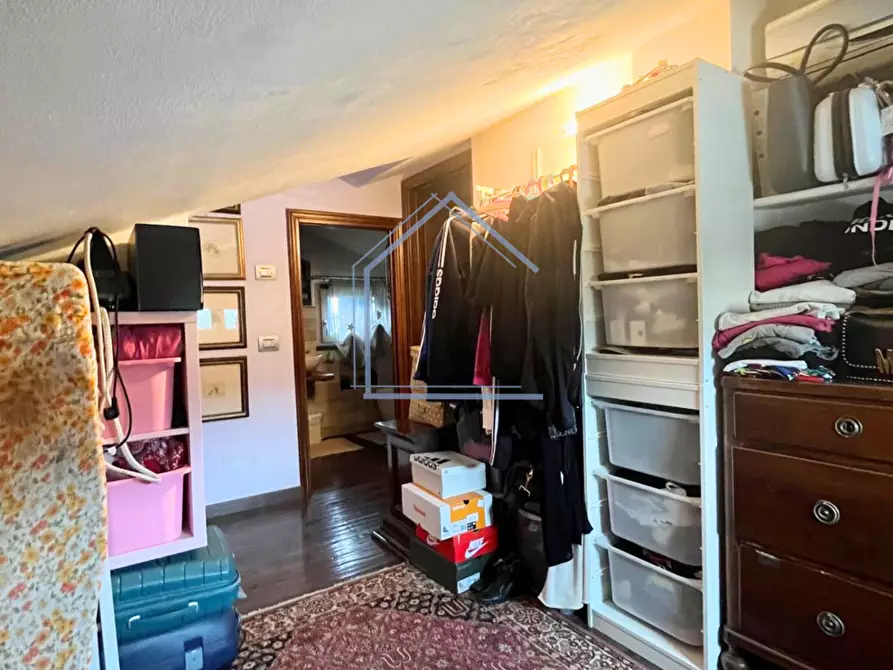 Immagine 16 di Villa in vendita  a Massarosa