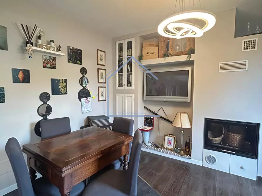 Immagine 26 di Villa in vendita  a Massarosa