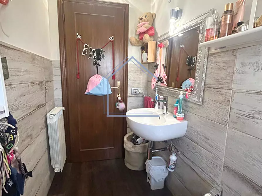 Immagine 55 di Villa in vendita  a Massarosa