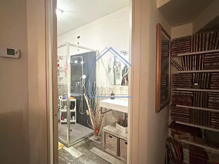 Immagine 60 di Villa in vendita  a Massarosa