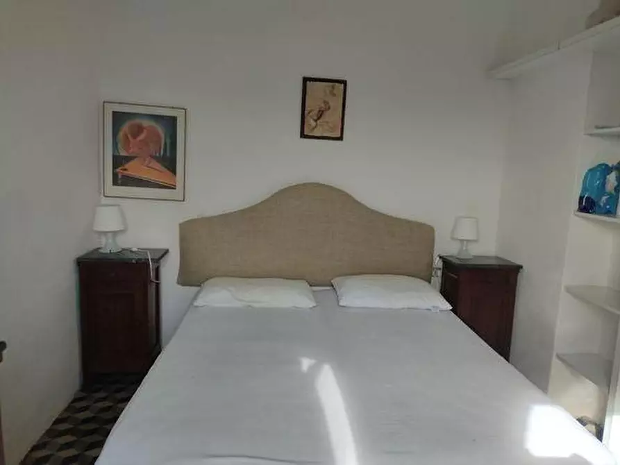 Immagine 10 di Appartamento in vendita  a Ameglia