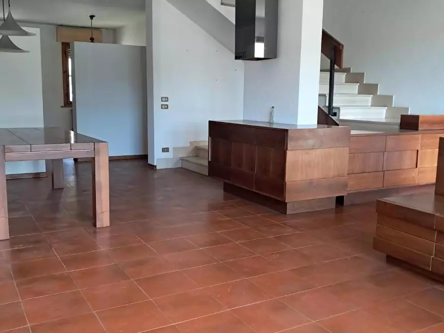 Immagine 7 di Villetta a schiera in vendita  a Cascina