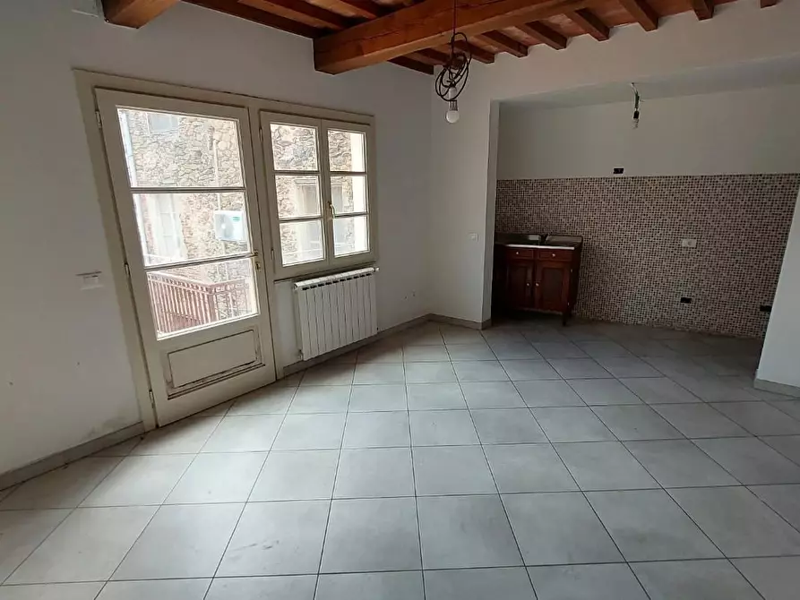 Immagine 18 di Terratetto in affitto  a Buti