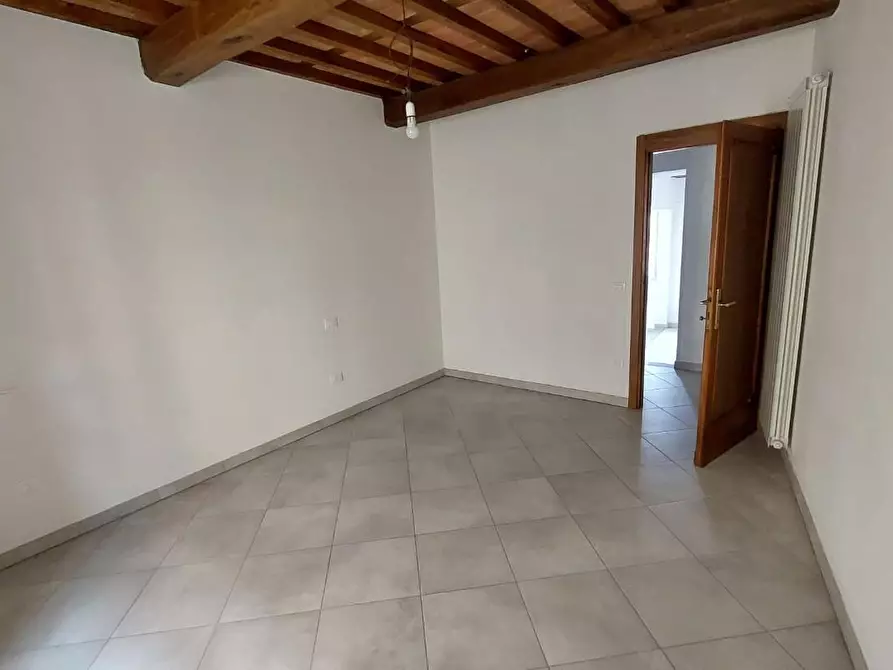 Immagine 10 di Terratetto in affitto  a Buti