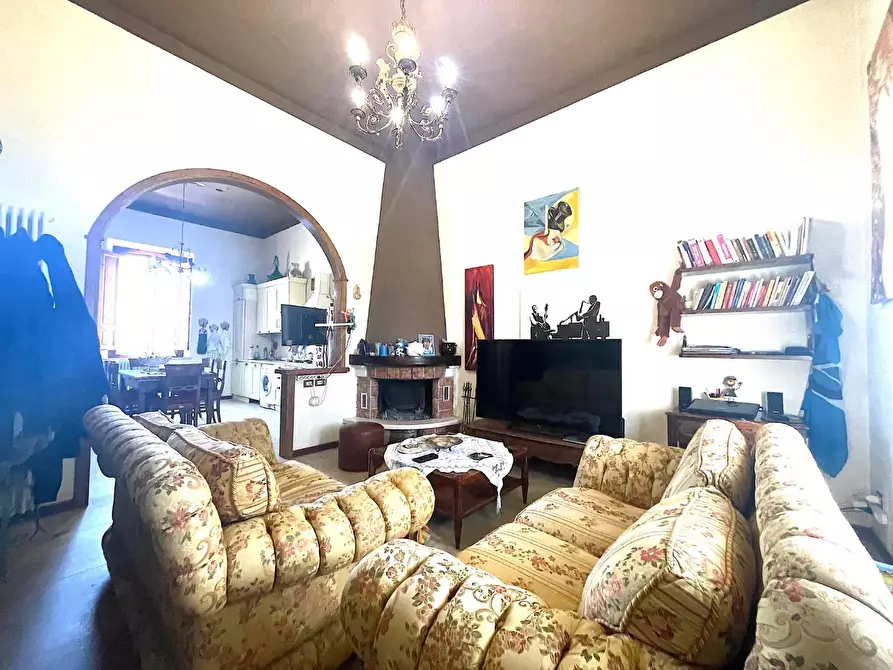 Immagine 4 di Appartamento in vendita  a Vinci