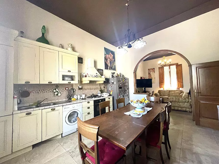 Immagine 5 di Appartamento in vendita  a Vinci