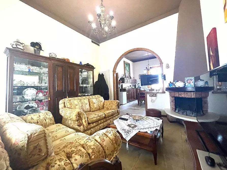 Immagine 12 di Appartamento in vendita  a Vinci