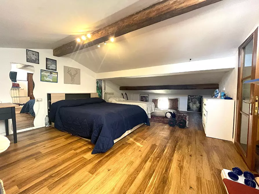 Immagine 25 di Appartamento in vendita  a Vinci