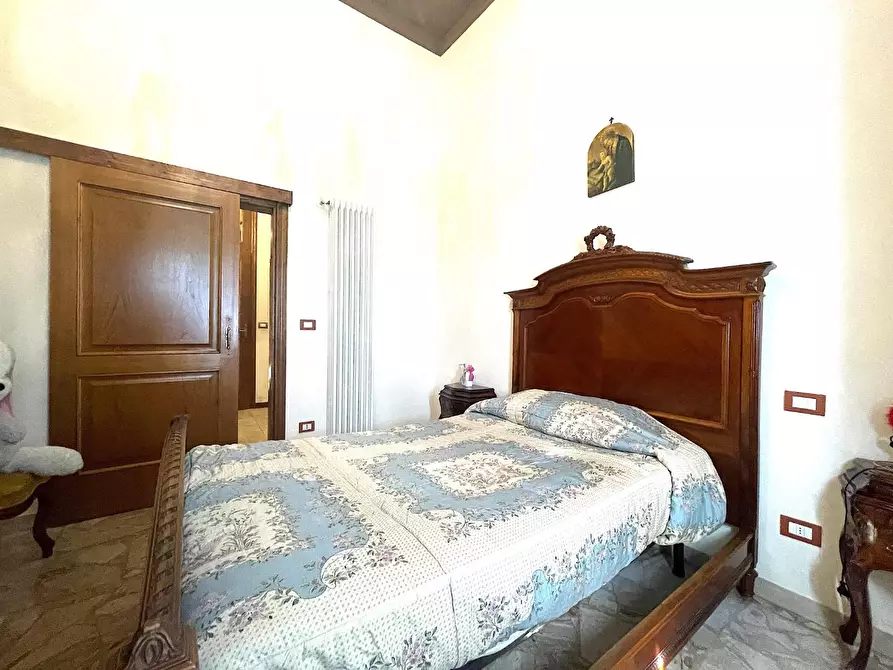 Immagine 21 di Appartamento in vendita  a Vinci