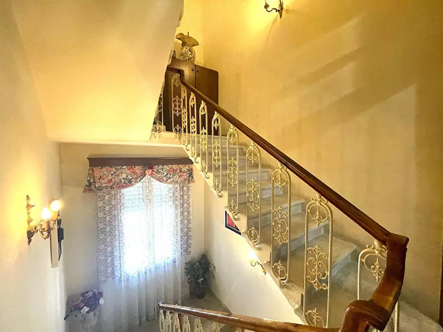 Immagine 14 di Appartamento in vendita  a Vinci