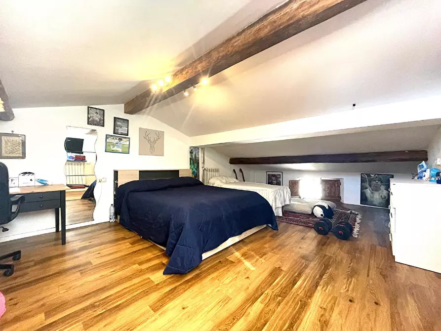 Immagine 26 di Appartamento in vendita  a Vinci