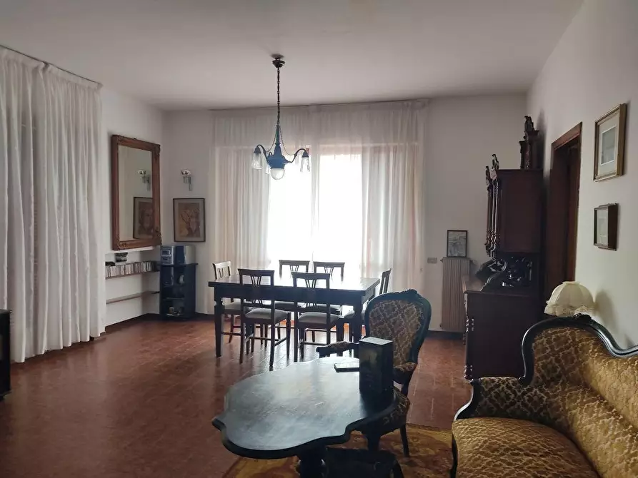 Immagine 7 di Appartamento in vendita  a Ortonovo