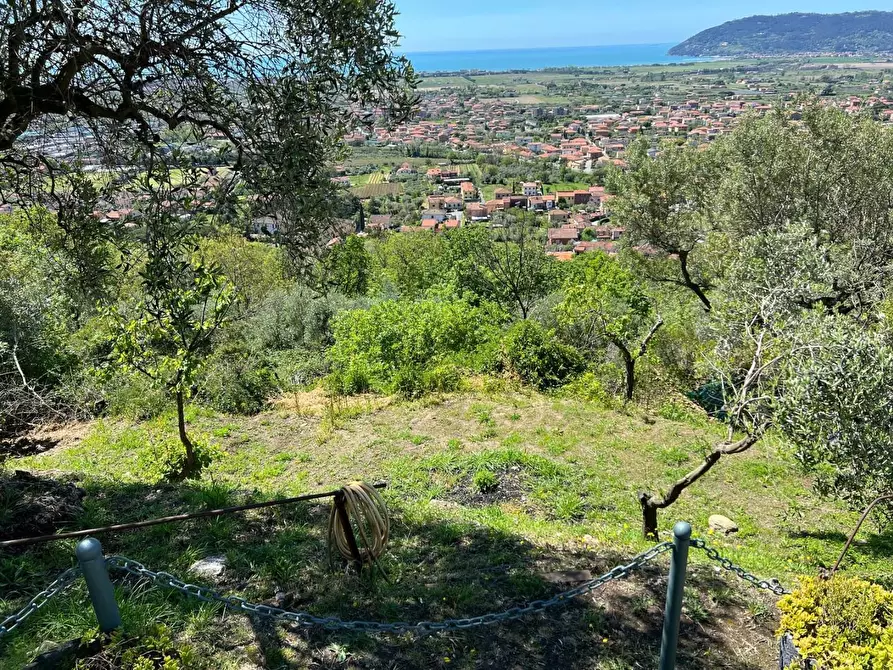 Immagine 23 di Appartamento in vendita  a Ortonovo