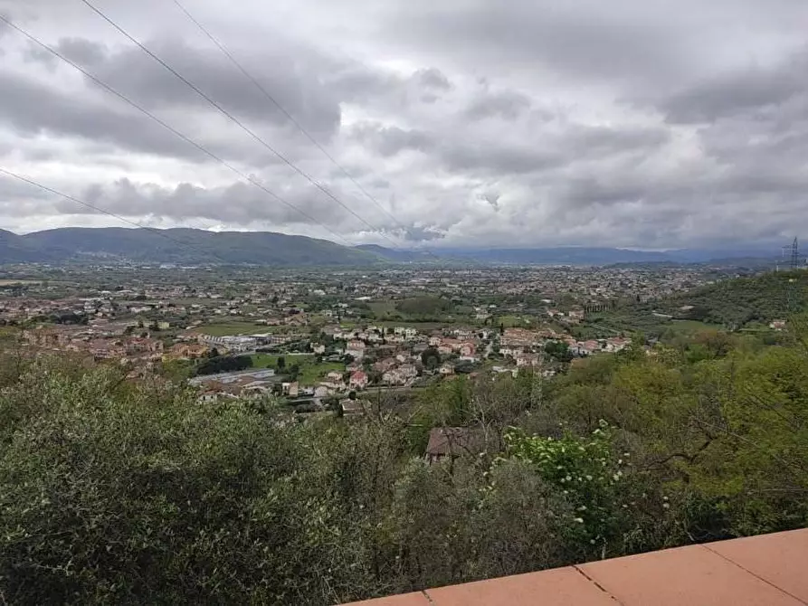 Immagine 4 di Appartamento in vendita  a Ortonovo