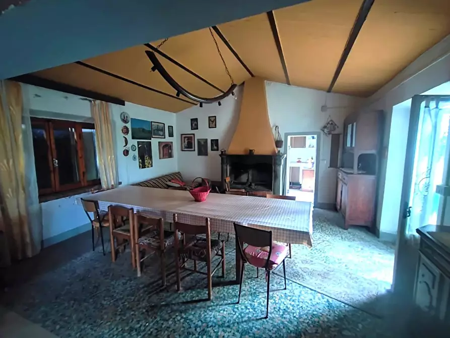 Immagine 19 di Porzione di casa in vendita  a Lajatico