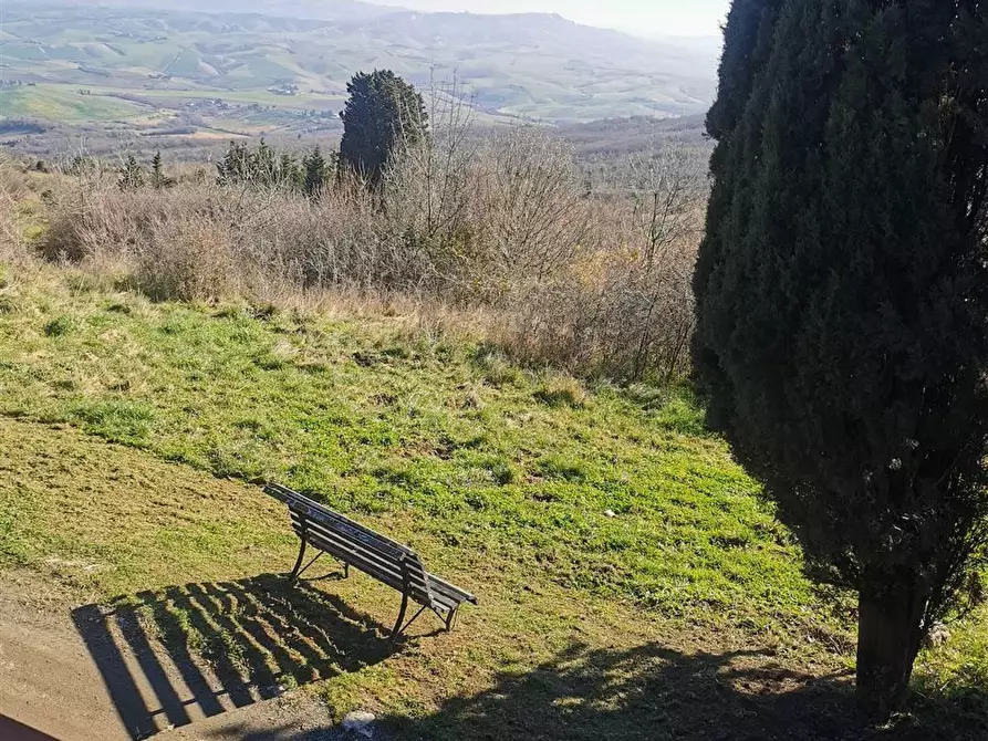Immagine 3 di Porzione di casa in vendita  a Lajatico