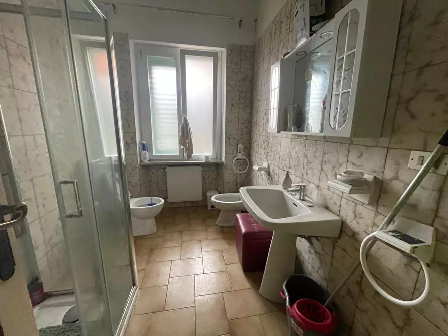 Immagine 11 di Casa indipendente in vendita  a Carrara