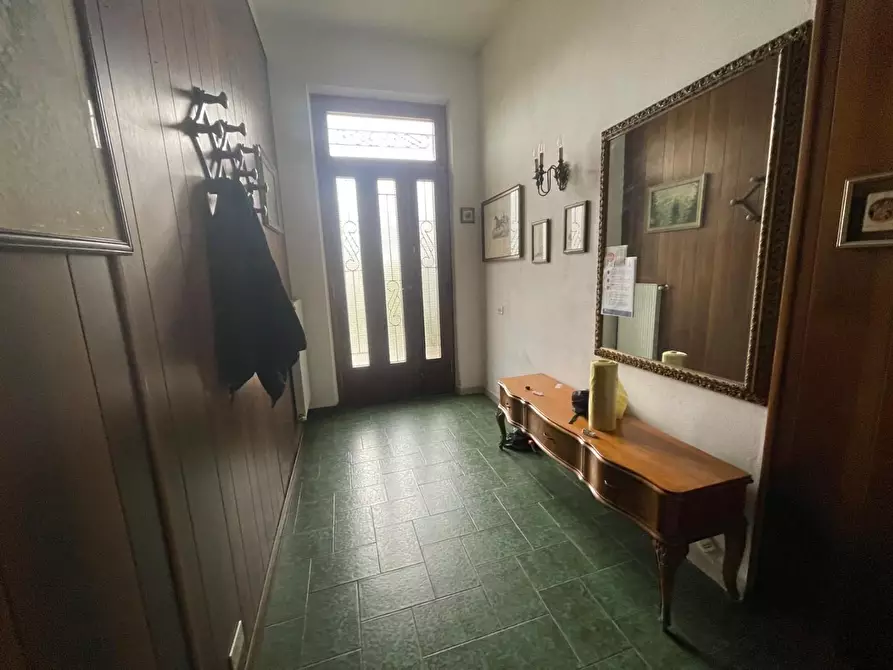 Immagine 8 di Casa indipendente in vendita  a Carrara