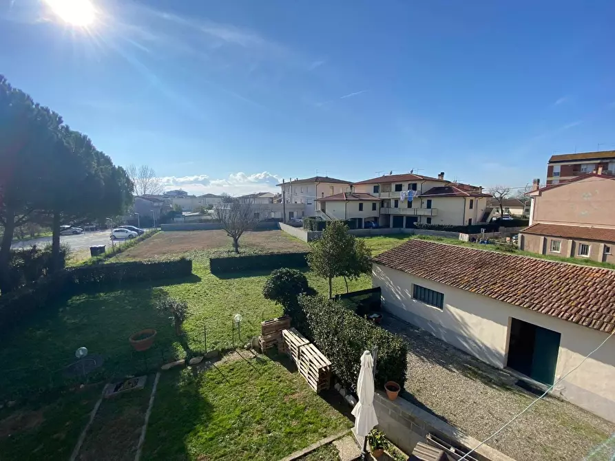 Immagine 2 di Terreno agricolo in vendita  a Ponsacco