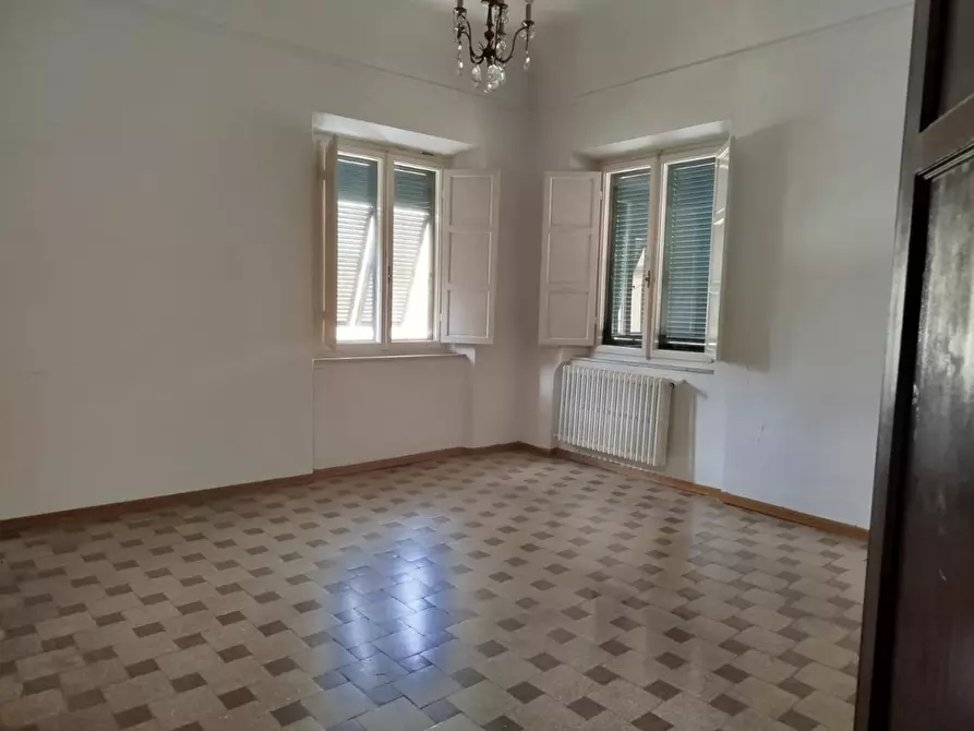 Immagine 11 di Appartamento in vendita  a Pisa