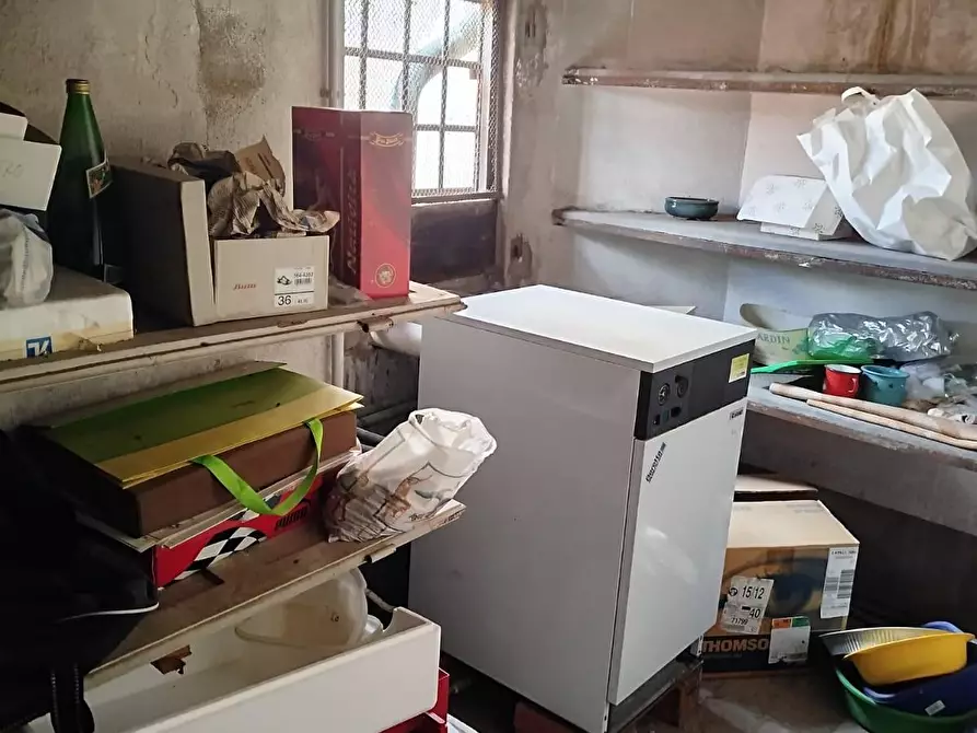 Immagine 5 di Appartamento in vendita  a Pisa