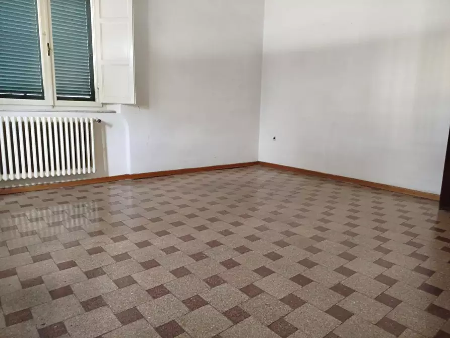 Immagine 14 di Appartamento in vendita  a Pisa