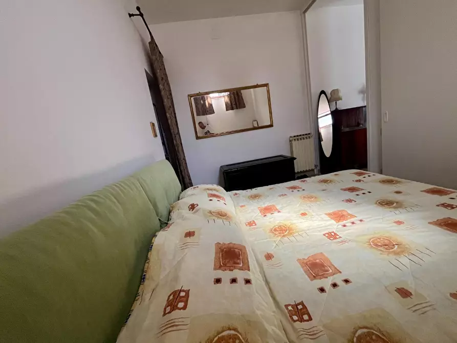 Immagine 16 di Appartamento in vendita  a Asciano