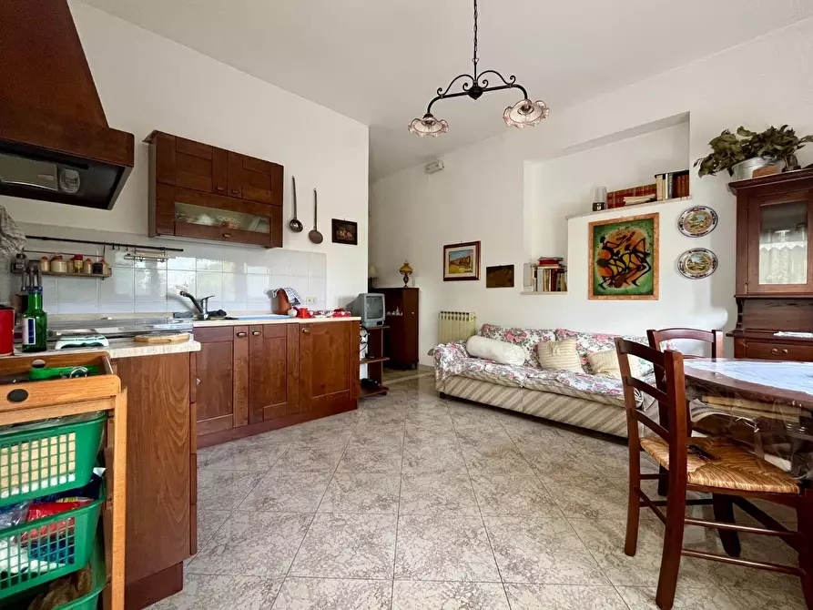 Immagine 8 di Appartamento in vendita  a Asciano
