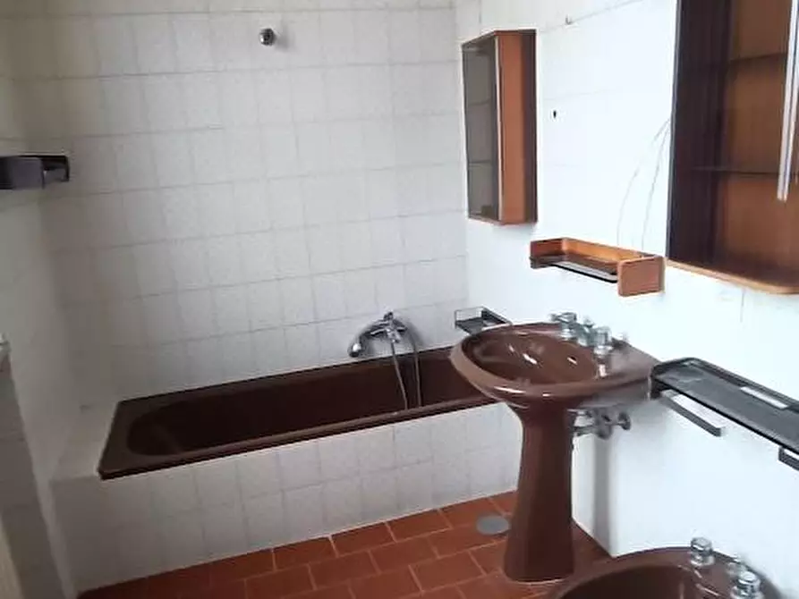 Immagine 10 di Appartamento in vendita  a San Giuliano Terme