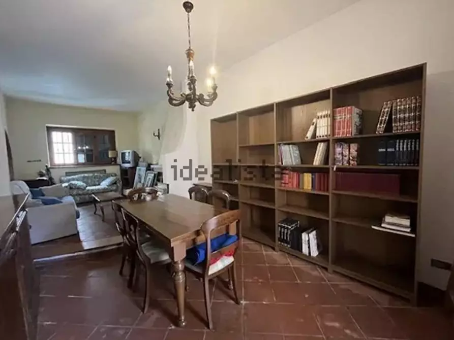 Immagine 13 di Villetta a schiera in vendita  a Viareggio