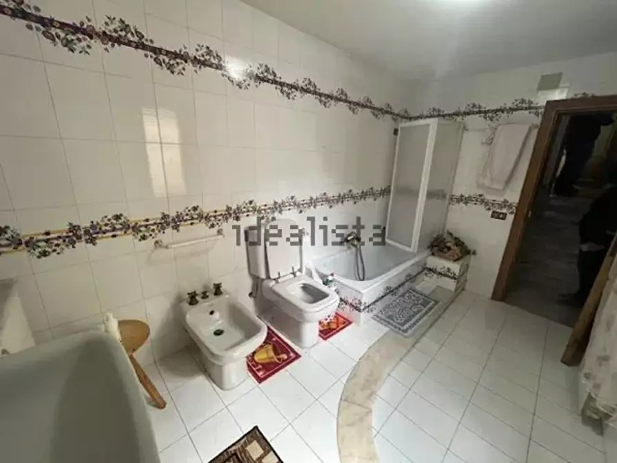 Immagine 17 di Villetta a schiera in vendita  a Viareggio