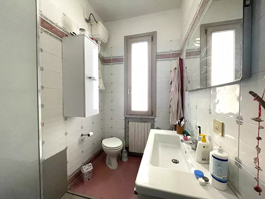 Immagine 25 di Appartamento in vendita  a Empoli