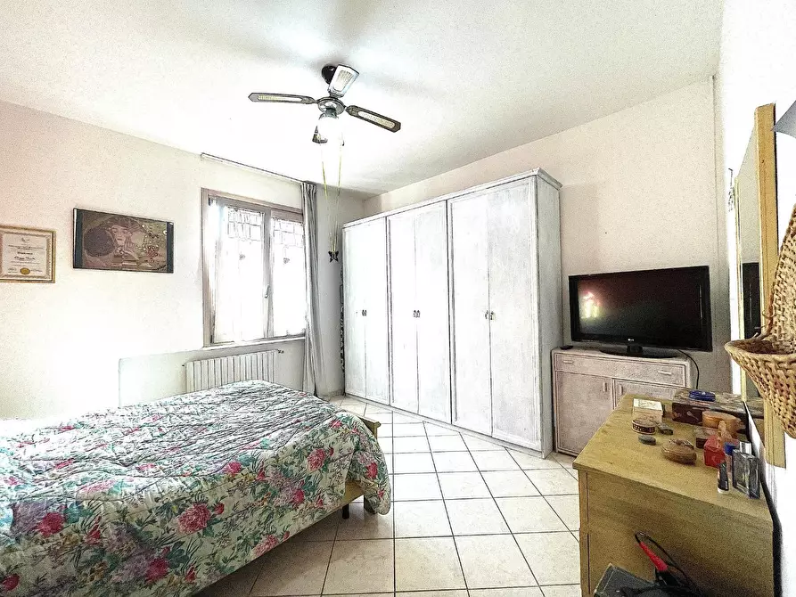 Immagine 16 di Appartamento in vendita  a Empoli