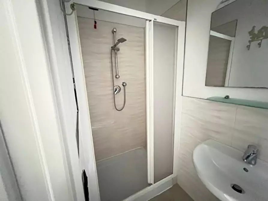 Immagine 33 di Appartamento in vendita  a Massa