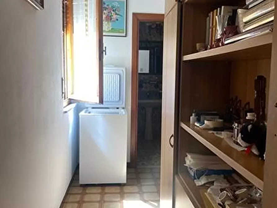 Immagine 6 di Appartamento in vendita  a Siena